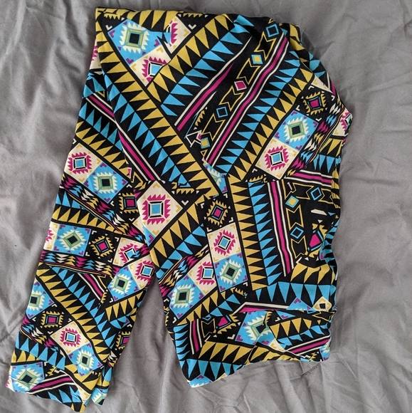 LuLaRoe Leggings Tall & Curvy - Picture 1 of 2